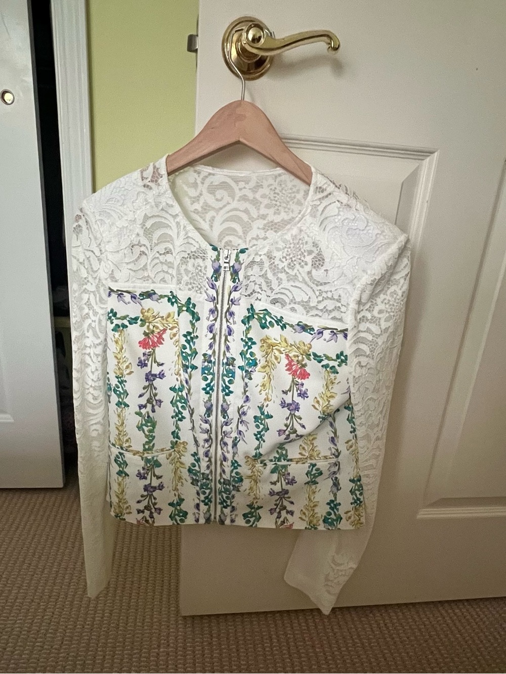 Women's White Lace Floral Zip-Front Jacket